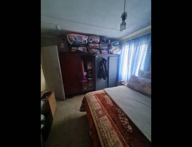 2 BEDROOM HOUSE SOLD IN ROCKLANDS